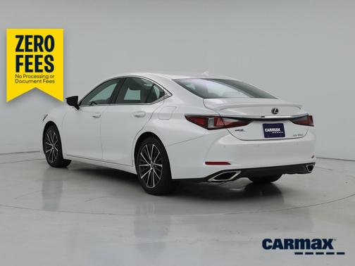 White 2023 Lexus ES 350