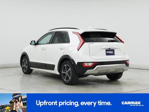 2024 Kia Niro SX