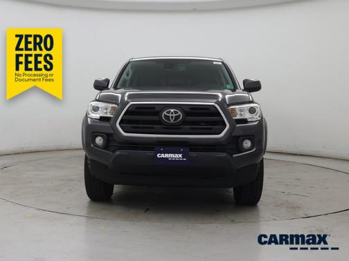 Gray 2019 Toyota Tacoma SR5