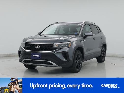 Gray 2024 Volkswagen Taos SE