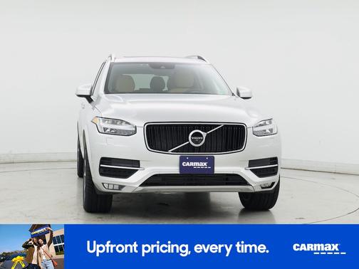 2018 Volvo XC90 T6 Momentum