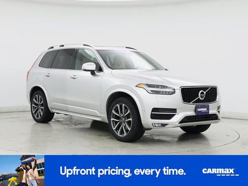 2018 Volvo XC90 T6 Momentum