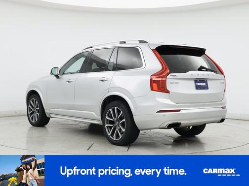 2018 Volvo XC90 T6 Momentum