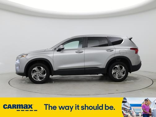 2022 Hyundai SANTA FE SE