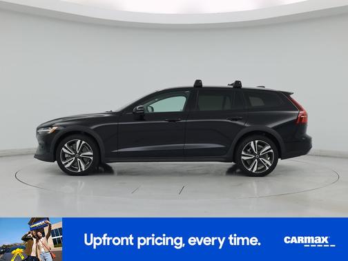 2023 Volvo V60 Cross Country B5 Plus