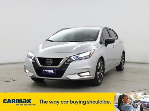 2021 Nissan Versa SR