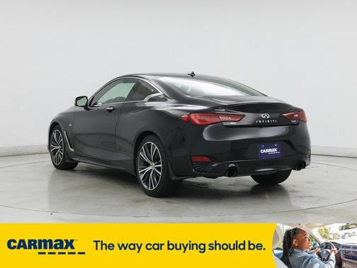 2017 INFINITI Q60 Premium