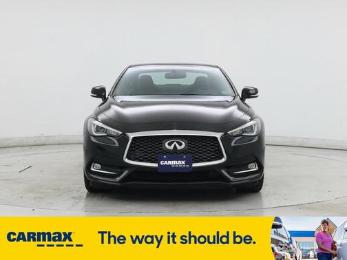 2017 INFINITI Q60 Premium