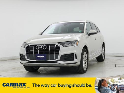 2023 Audi Q7 Premium Plus