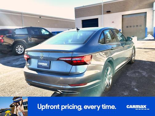 2021 Volkswagen Jetta R-Line