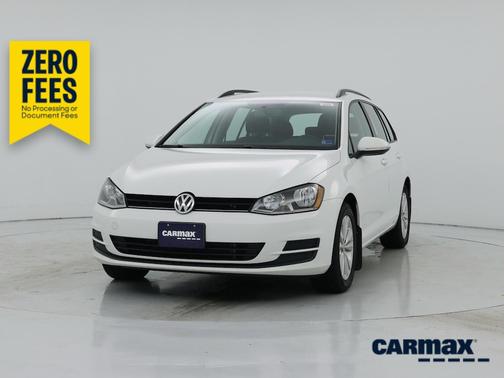 White 2017 Volkswagen Golf S
