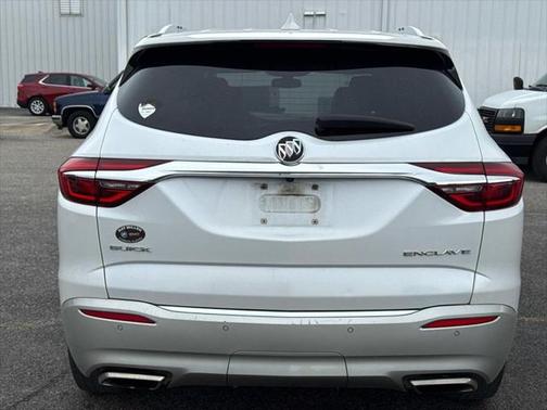 2018 Buick Enclave Essence