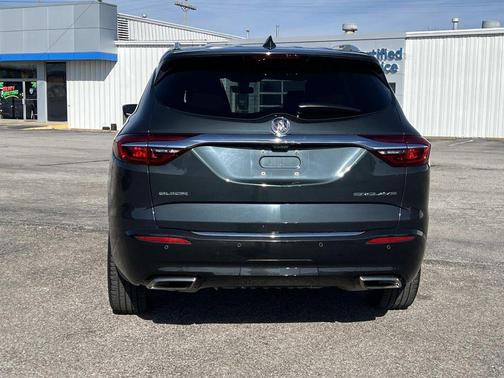 2018 Buick Enclave Avenir