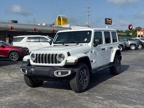 2025 Jeep Wrangler 4-Door Sahara 4x4