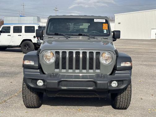 2020 Jeep Wrangler Sport