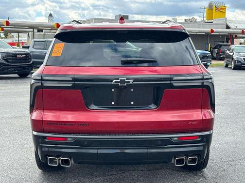 2024 Chevrolet Traverse RS