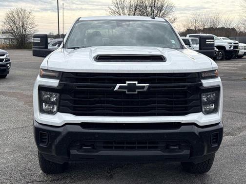 2025 Chevrolet Silverado 2500 Custom