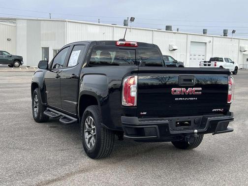 2022 GMC Canyon AT4