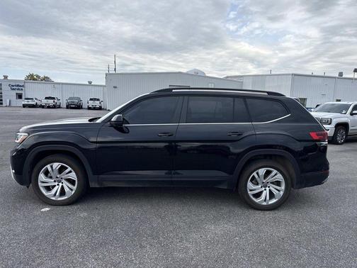 2023 Volkswagen Atlas 3.6L SE w/Technology