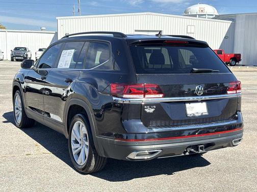 2023 Volkswagen Atlas 3.6L SE w/Technology