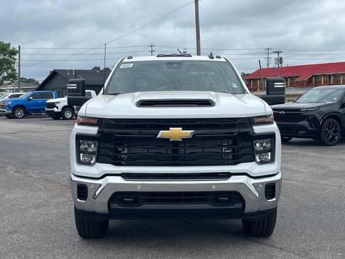 2025 Chevrolet Silverado 2500 WT