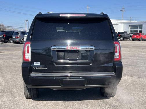 2016 GMC Yukon Denali