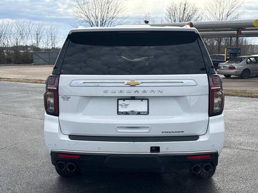 2023 Chevrolet Suburban Premier