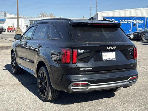 2023 Kia Sorento SX