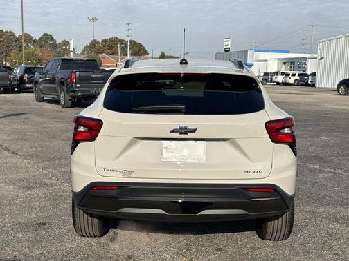 2026 Chevrolet Trax FWD ACTIV