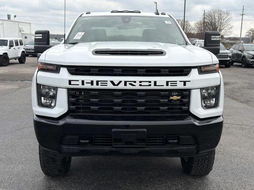 2023 Chevrolet Silverado 2500 Custom