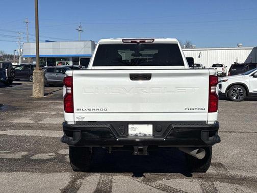 2023 Chevrolet Silverado 2500 Custom