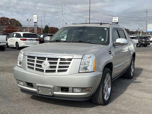 2011 Cadillac Escalade EXT Premium