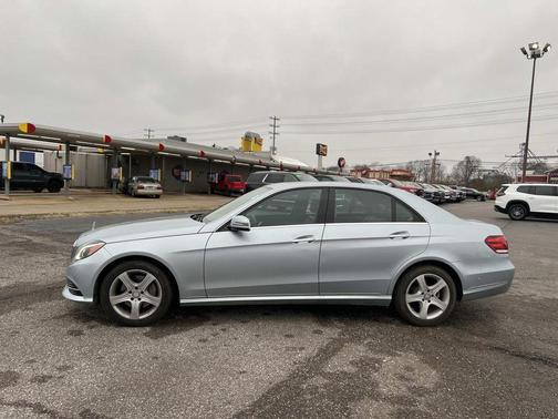2016 Mercedes-Benz E-Class Luxury