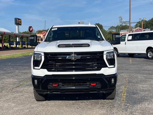 2025 Chevrolet Silverado 2500 LTZ