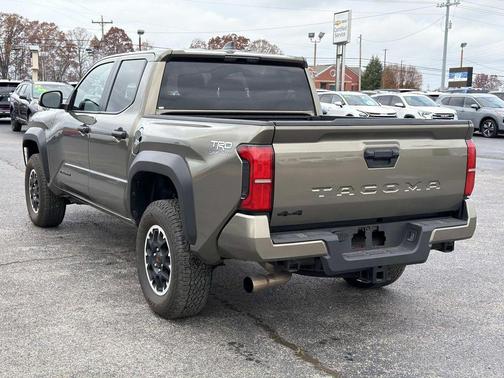 2025 Toyota Tacoma TRD Off Road