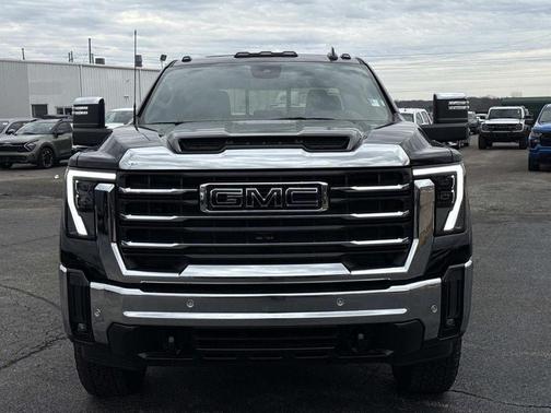 2026 GMC Sierra 2500 SLT