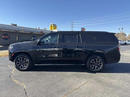 2021 Chevrolet Suburban 4WD Z71
