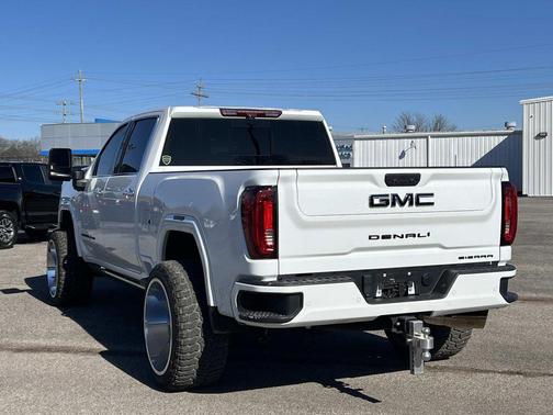 2022 GMC Sierra 2500 Denali
