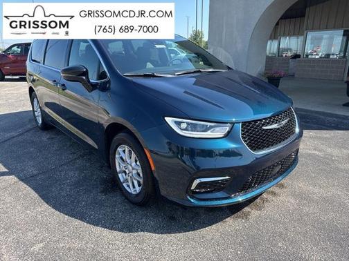 2025 Chrysler Pacifica L
