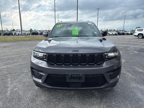 2024 Jeep Grand Cherokee Altitude