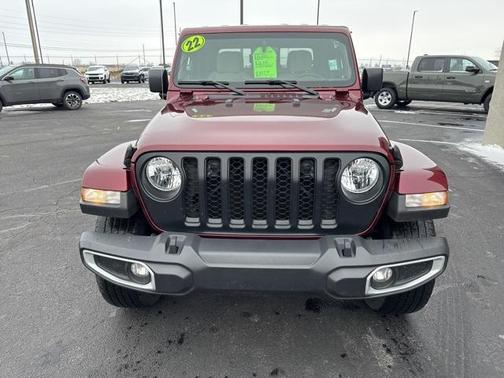 2022 Jeep Gladiator Overland
