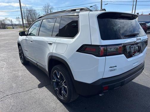 2026 Jeep Cherokee Overland