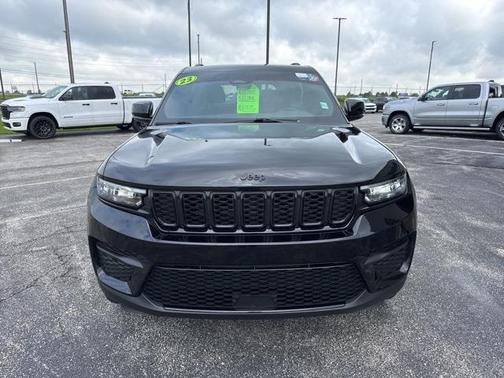 2023 Jeep Grand Cherokee Altitude