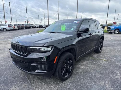 2023 Jeep Grand Cherokee Altitude