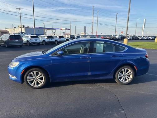 2015 Chrysler 200 Limited
