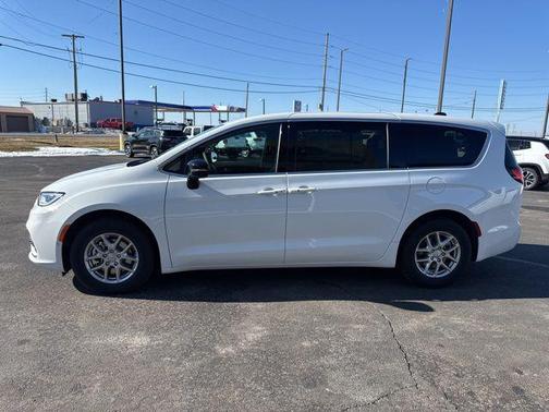 2026 Chrysler Pacifica L