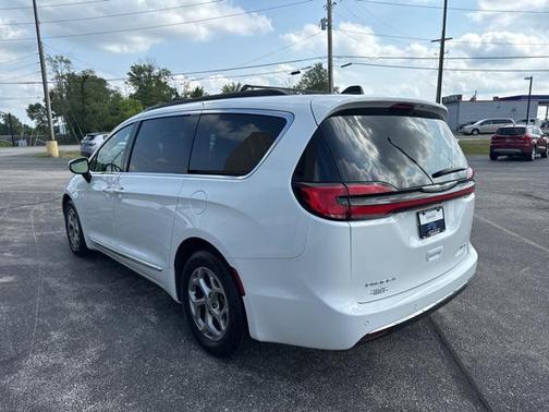 2023 Chrysler Pacifica Limited
