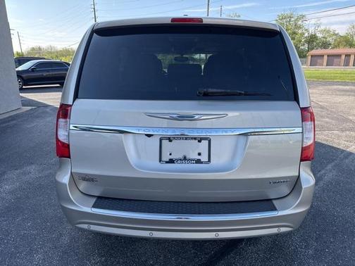2013 Chrysler Town & Country Limited