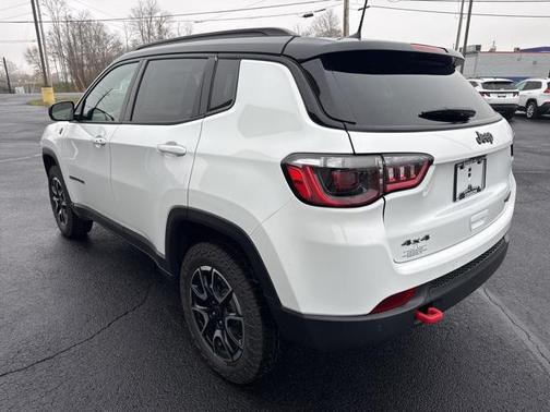 2026 Jeep Compass Trailhawk