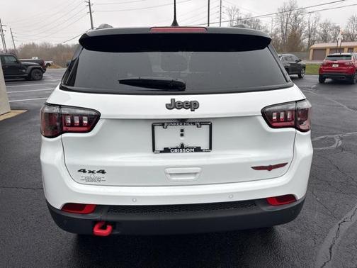 2026 Jeep Compass Trailhawk